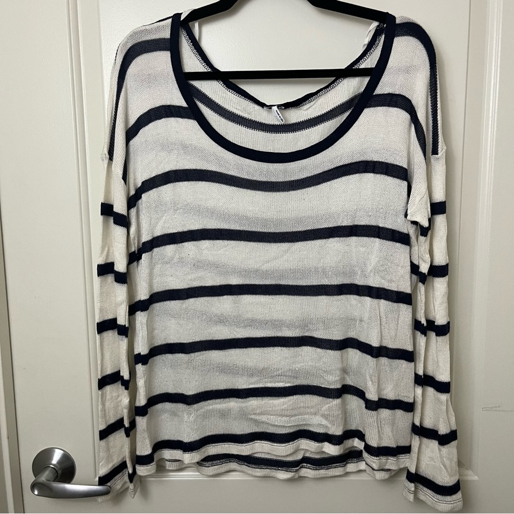 Splendid Sweater Top